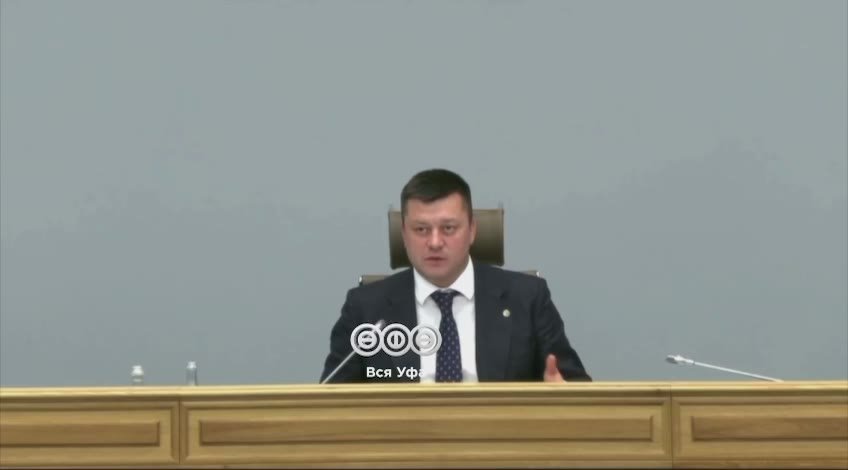 Ратмир Мавлиев поручил установить на тропах "Уфимского ожерелья" душевые и раздевалки