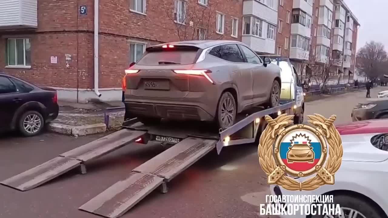 Вот так «покатушки». 6 декабря в Нефтекамске 17-летний подросток, не имея прав, сел за руль кроссовера «Жетур Дэшинг» в пьяном виде