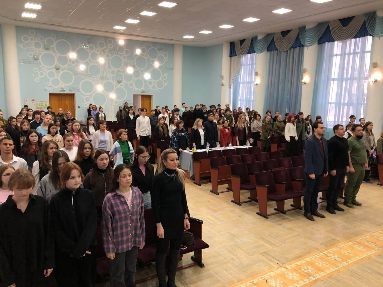 Поэзия, вдохновленная подвигом Поэзия, вдохновленная подвигом