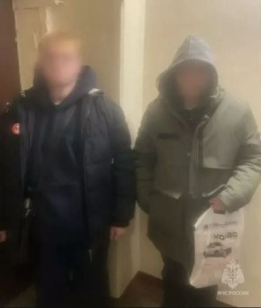 Застряли в лифте. Инцидент произошел накануне в многоквартирном доме по улице Ахметова в Уфе