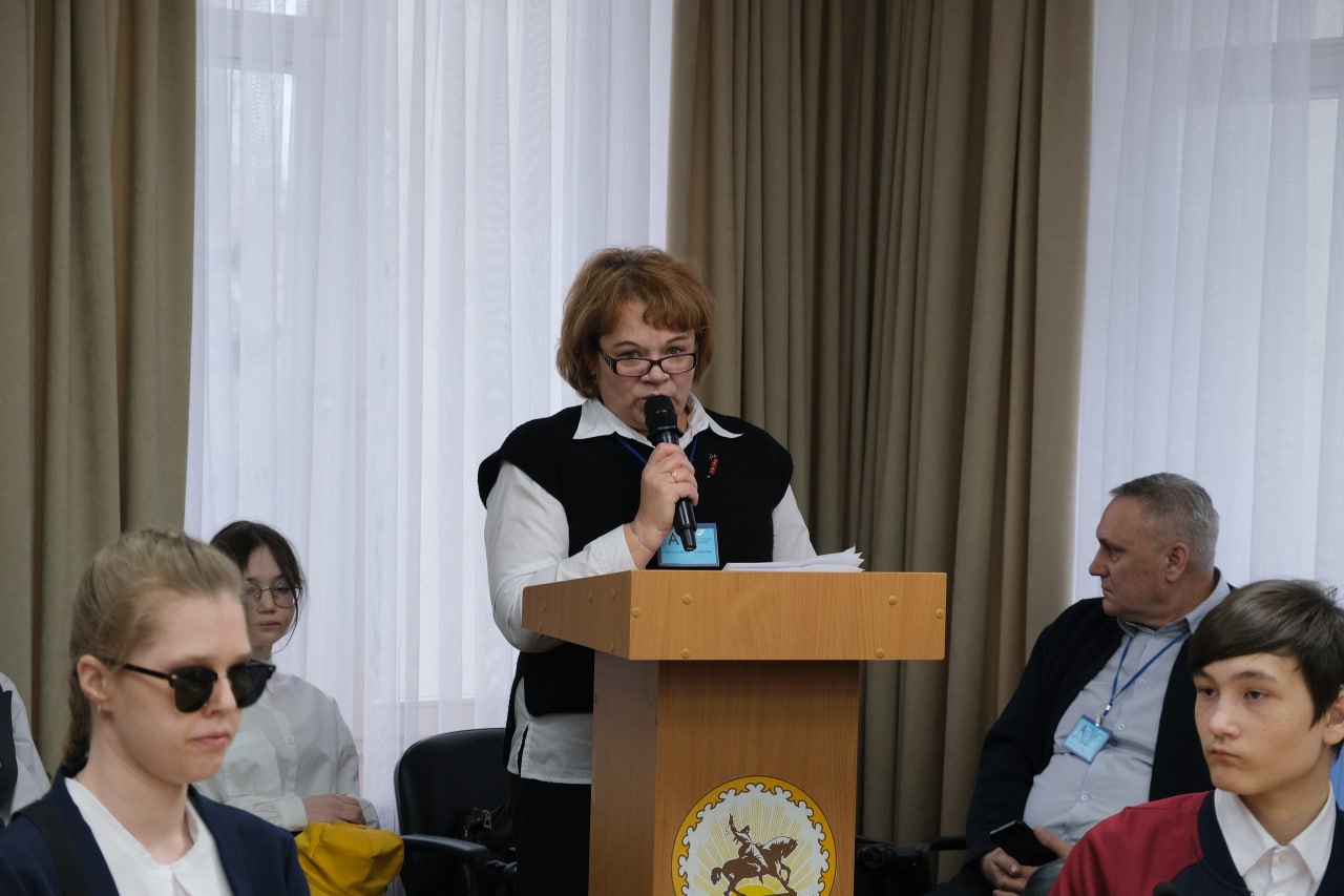 Глава администрации провёл встречу с участниками чемпионата «Абилимпикс» Глава администрации провёл встречу с участниками чемпионата «Абилимпикс»