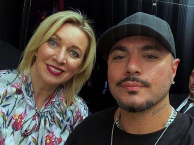 Неожиданный дуэт века: Захарова и Птаха представили совместный трек «Белая стая»