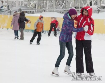 Завтра в Уфе откроют самый большой каток