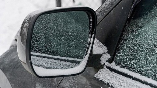 Автомобилистов просят отказаться от дальних поездок