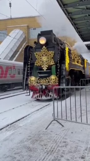 Дед Мороз приехал в Уфу не один, а с целой волшебной командой!