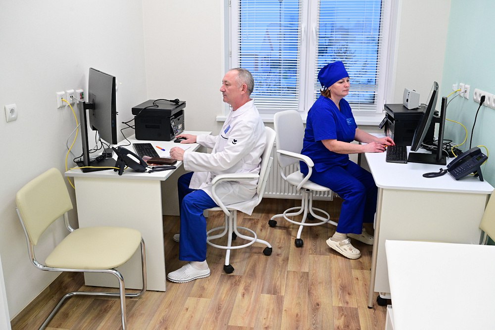 В Аскинском районе начала работу новая поликлиника В Аскинском районе начала работу новая поликлиника