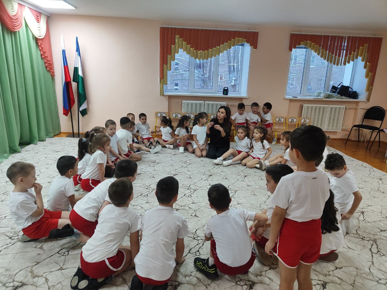 15 декабря в гимназии №3 имени Джалиля Киекбаев для дошкольной группы «Алтынай» прошёл мастер-класс «Сценическая речь. Актёрское мастерство» в рамках открытого городского фестиваля любительских коллективов «Театральный... 15 декабря в гимназии №3 имени Джалиля Киекбаев для дошкольной группы «Алтынай» прошёл мастер-класс «Сценическая речь. Актёрское мастерство» в рамках открытого городского фестиваля любительских коллективов «Театральный...