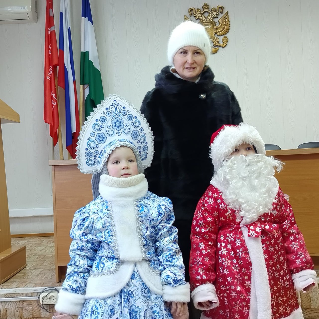 Калтасинских полицейских дошколята поздравили с наступающим Новым годом Калтасинских полицейских дошколята поздравили с наступающим Новым годом