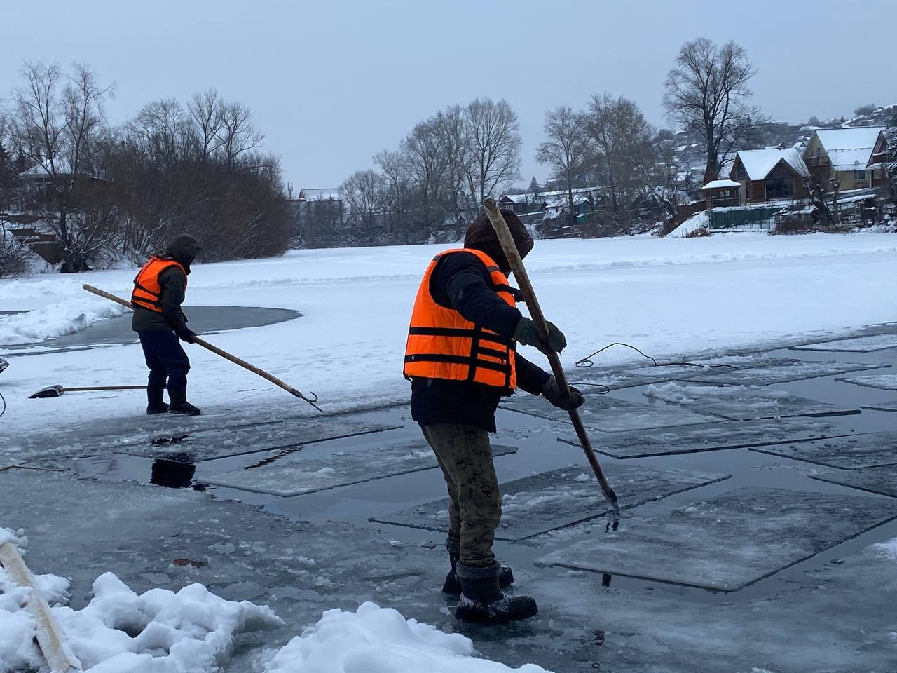 Успеть нужно к Новому году Успеть нужно к Новому году