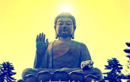 «Вселенная знает, как будет лучше. Рано или поздно она сведет нас с нужными людьми и разведет с ненужными»