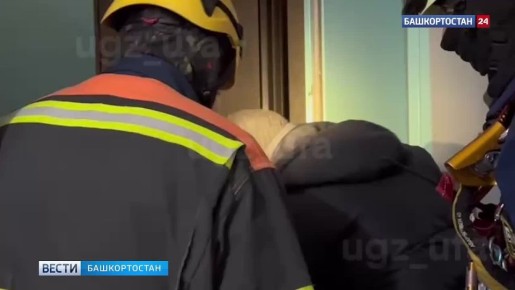 Лифт с тремя пассажирами сорвался на улице Цюрупы В Уфе