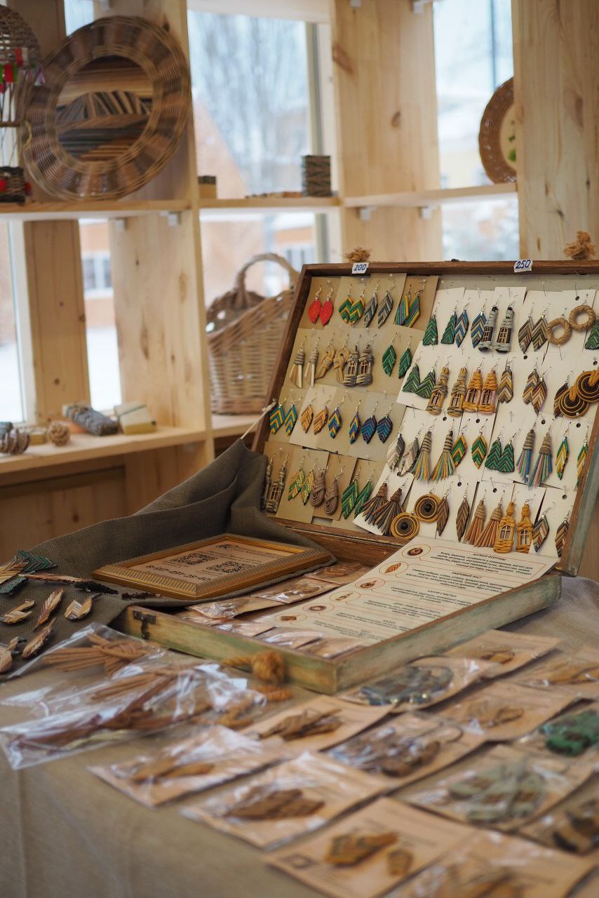 Предновогодняя ремесленная ярмарка на исторической площади Предновогодняя ремесленная ярмарка на исторической площади