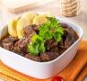 Вкусное путешествие в Чешскую кухню: тушеное мясо с кнедликами