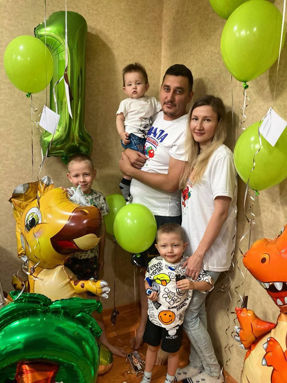 Сегодня мы впервые празднуем День многодетной семьи - праздник, наполненный особым смыслом, теплом и искренней любовью Сегодня мы впервые празднуем День многодетной семьи - праздник, наполненный особым смыслом, теплом и искренней любовью