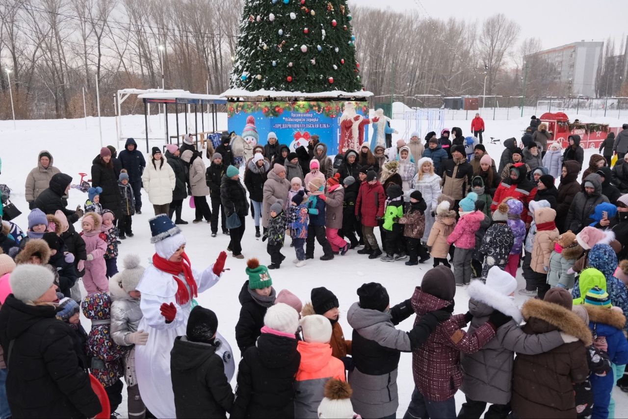 Сегодня в Стерлитамаке открылись еще два новогодних городка