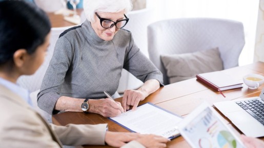 Пенсионеры под угрозой штрафа: завещания, которые могут спасти ваше наследство