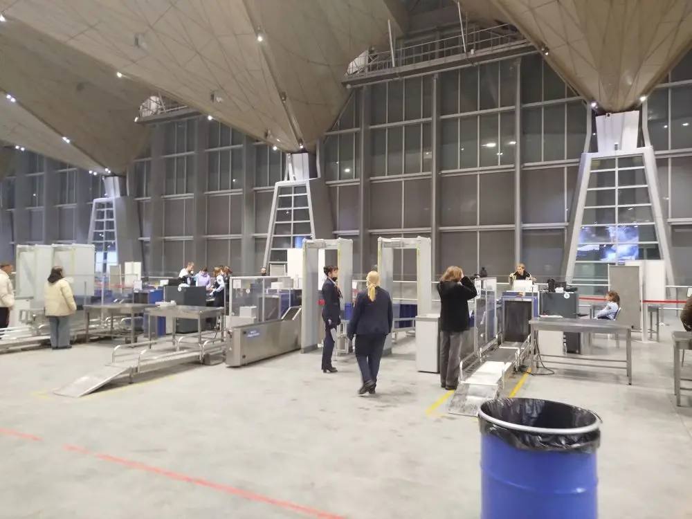 Ространснадзор контролирует ситуацию с задержками рейсов в Пулково Ространснадзор контролирует ситуацию с задержками рейсов в Пулково