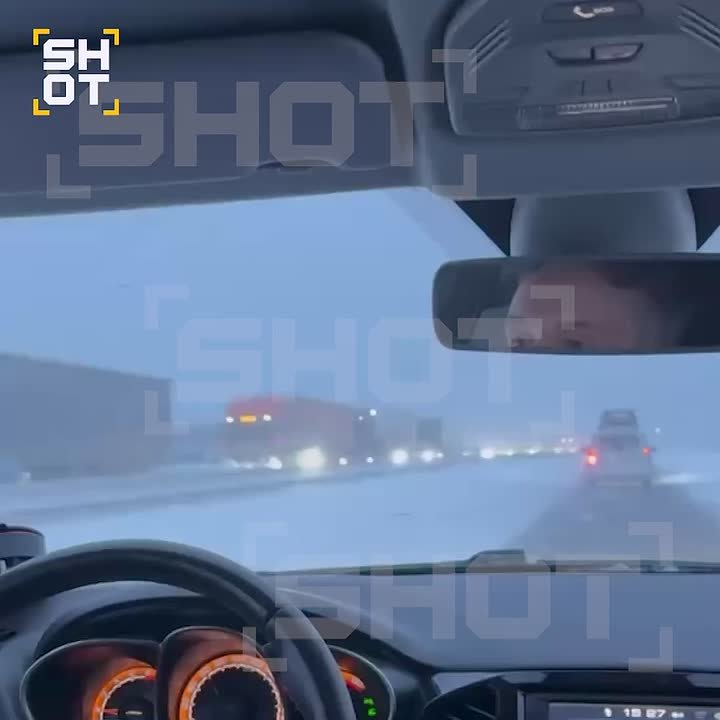 Транспортный коллапс из-за мощного снегопада в Приволжском федеральном округе