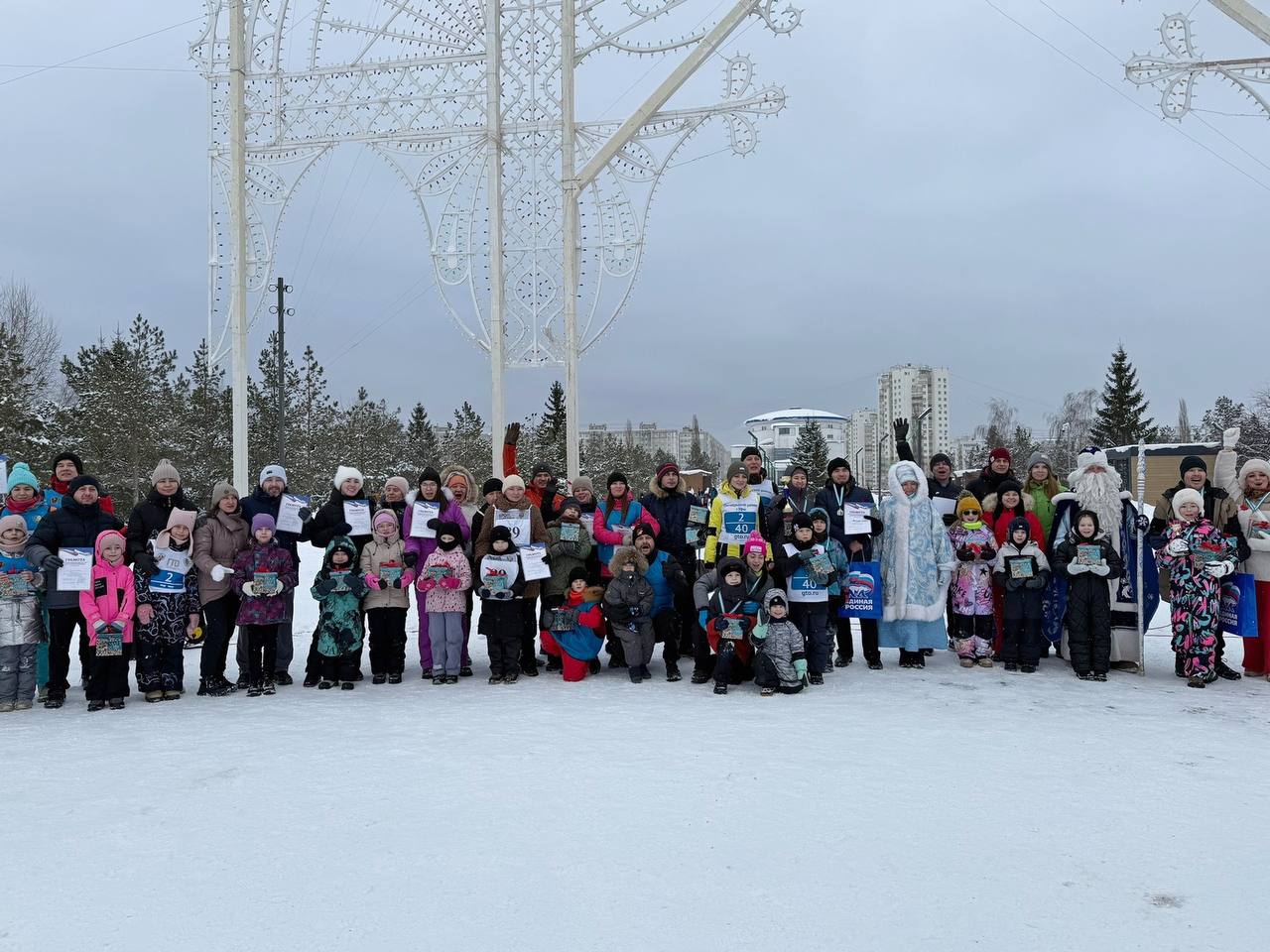 Семьи, на старт!. 6 января в парке «Кашкадан» состоялся яркий спортивный праздник – фестиваль «Новогодние семейные игры», организованный в рамках Декады спорта и здоровья Семьи, на старт!. 6 января в парке «Кашкадан» состоялся яркий спортивный праздник – фестиваль «Новогодние семейные игры», организованный в рамках Декады спорта и здоровья