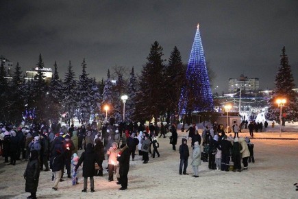 Куда пойти вечером в Уфе. Администрация назвала самые живописные локации в свете праздничной иллюминации