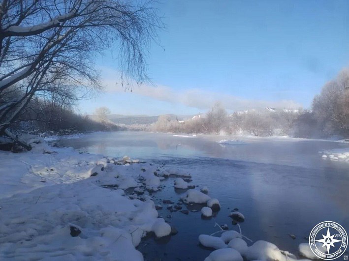 Если температура воздуха выше нуля градусов держится больше трёх дней, прочность льда снижается на 25 процентов!