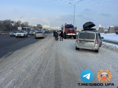 �� ��������������� ������, �������, ����� 4 �����, �� 1 ��������� ���������� ����-��������, ��������, �� ����� ���������� ����� �����, ������ �� ������������� ������ �� ������� ��. ���� ������ � ������� �������� �����...