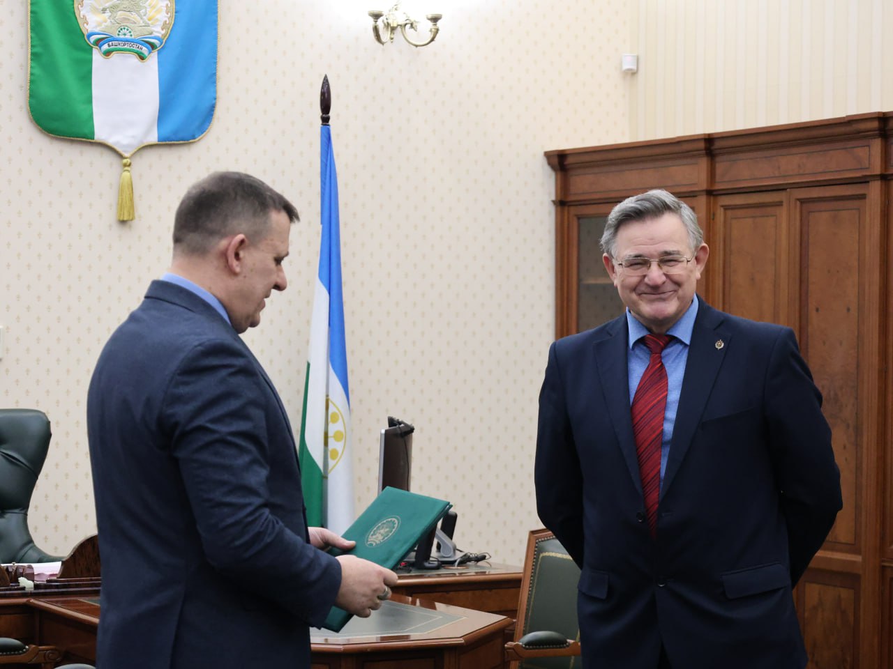 Ветерану МВД Башкортостана Геннадию Липатову исполнилось 75 лет Ветерану МВД Башкортостана Геннадию Липатову исполнилось 75 лет