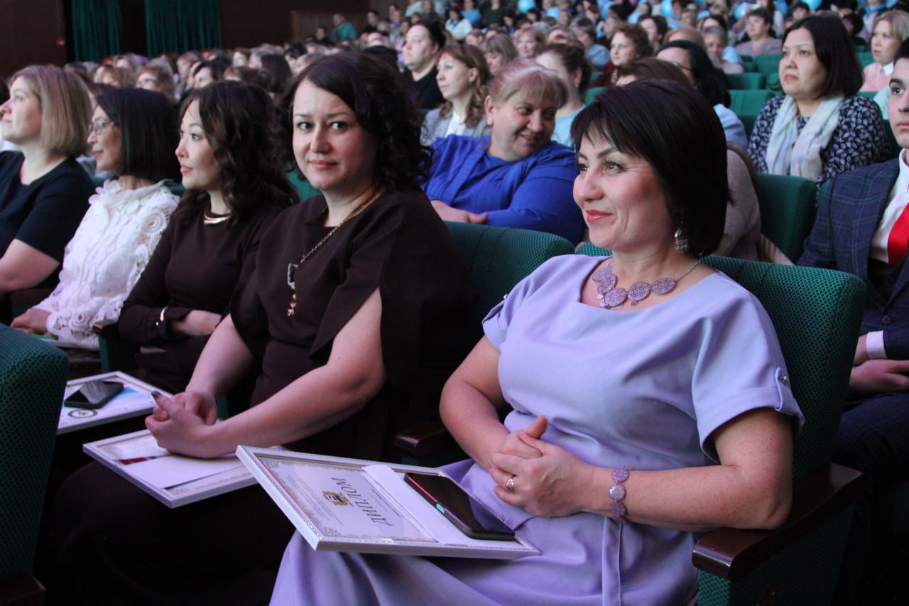 Профессионализм, творчество, преданность Профессионализм, творчество, преданность