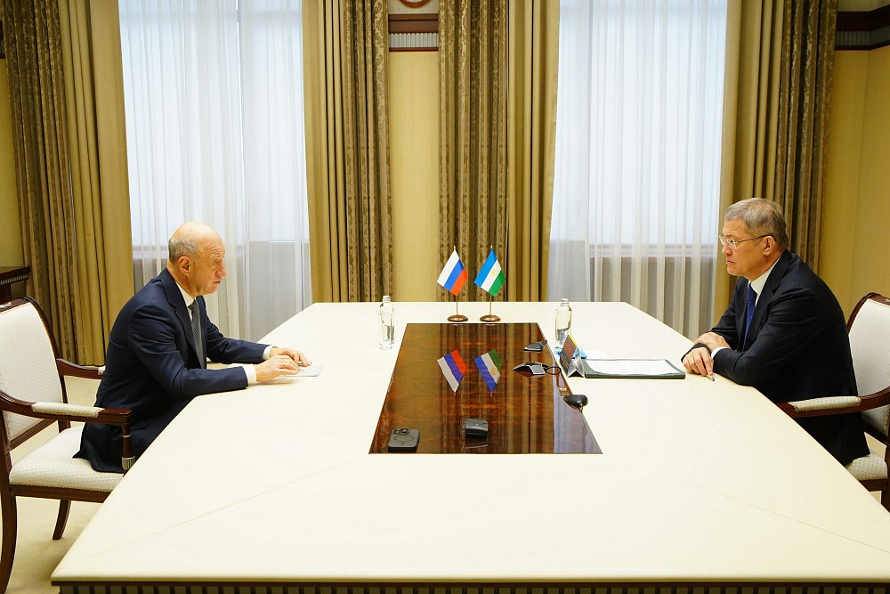 Рабочая встреча с заместителем председателя Государственной Думы России Александром Бабаковым