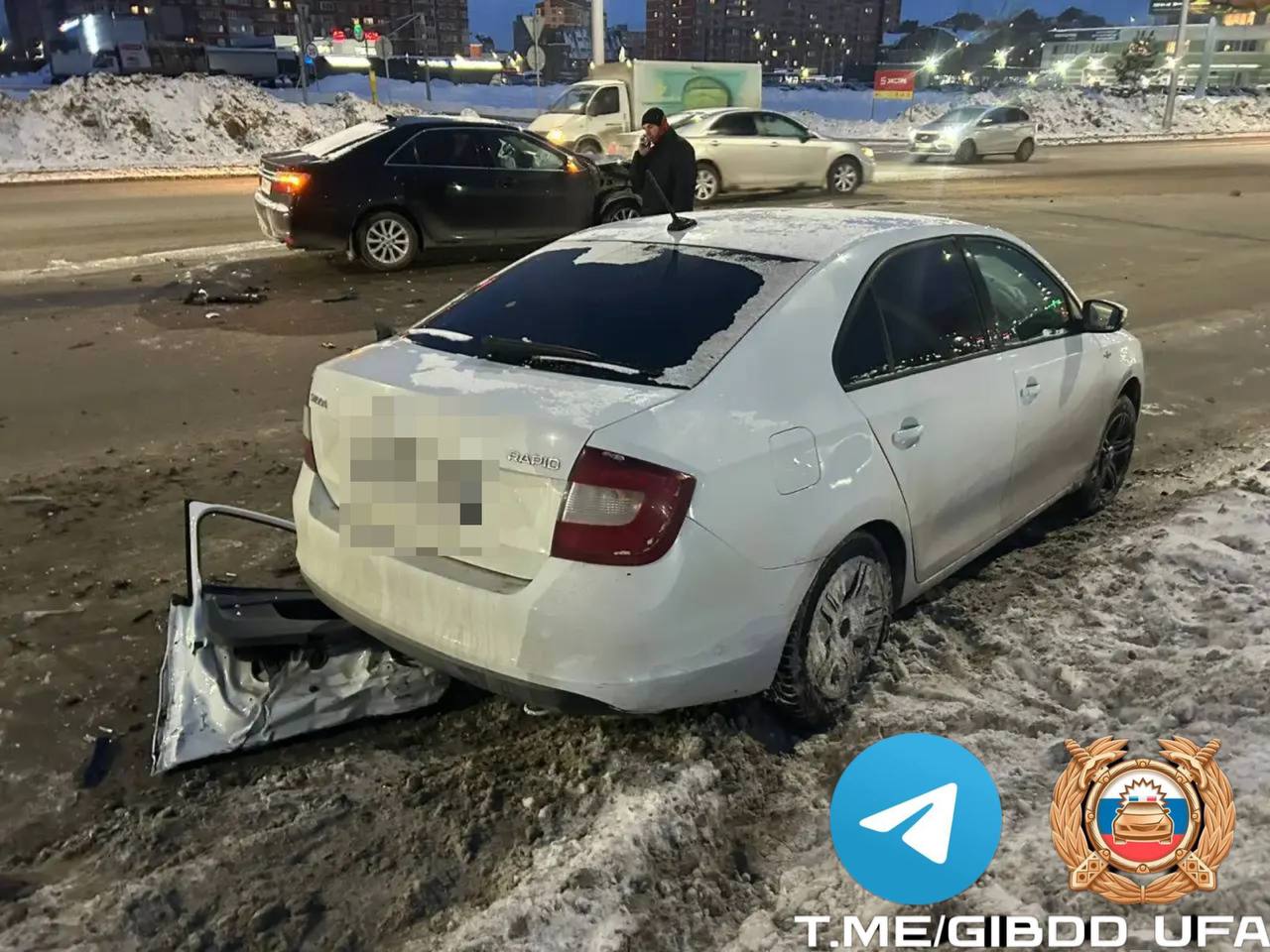Сегодня в Уфе зарегистрировано дорожно — транспортное происшествие с пострадавшими Сегодня в Уфе зарегистрировано дорожно — транспортное происшествие с пострадавшими