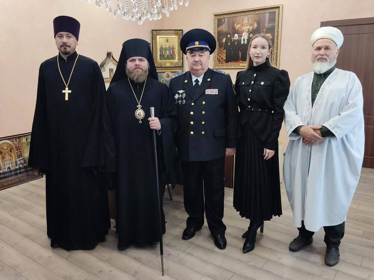 Александр Сладков: В филиале фонда «Защитники Отечества» в Республике Башкортостан работает социальный координатор Инна Бикбаева – человек, который знает, что такое тревога за близкого, ожидание и боль, после которой мир... Александр Сладков: В филиале фонда «Защитники Отечества» в Республике Башкортостан работает социальный координатор Инна Бикбаева – человек, который знает, что такое тревога за близкого, ожидание и боль, после которой мир...