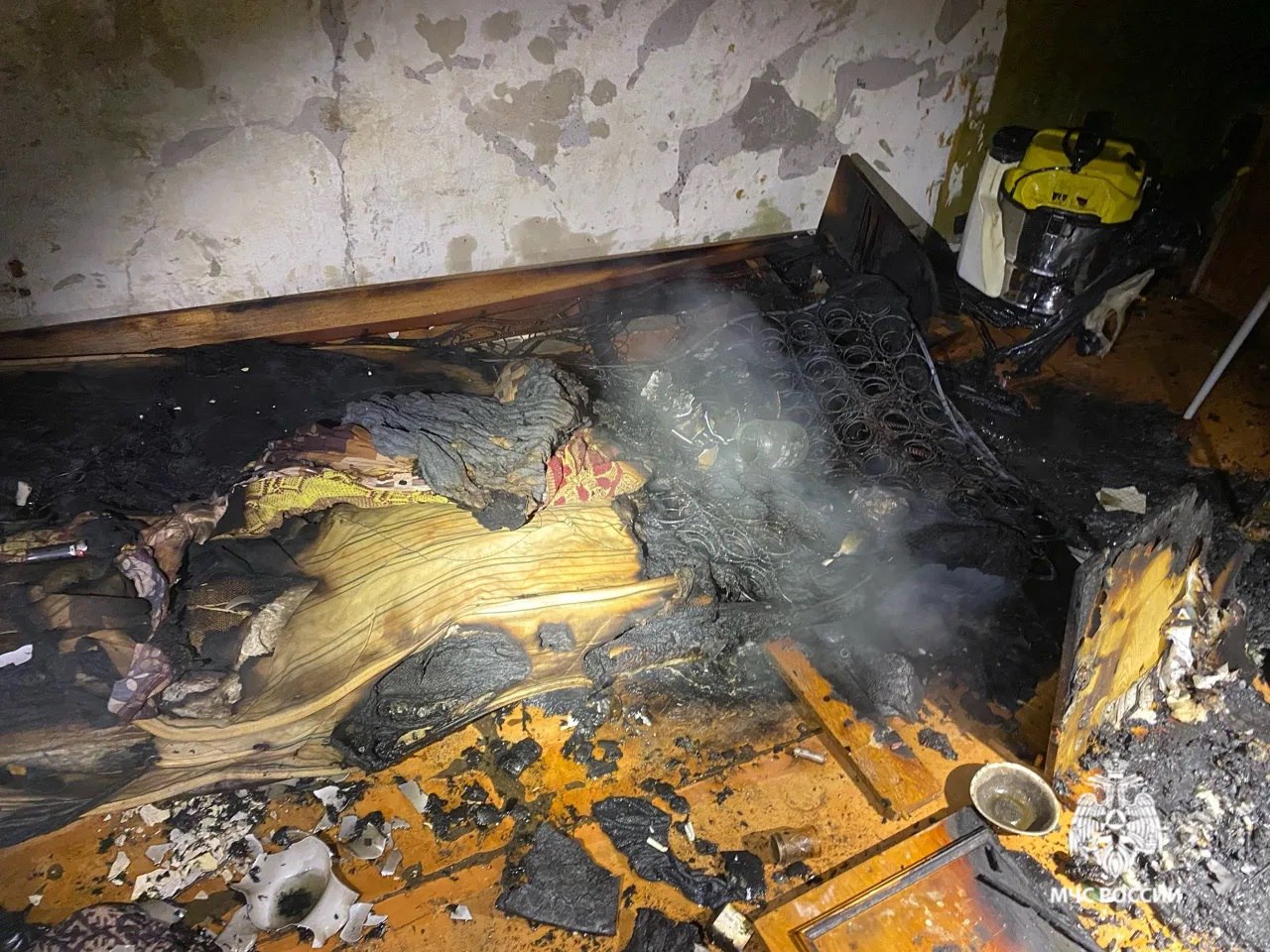 При пожаре в Стерлитамаке спасли шесть человек, один погиб