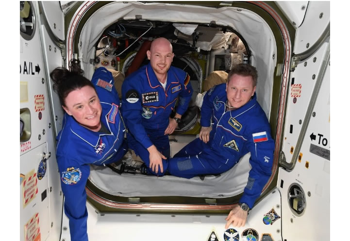 Что едят космонавты: загадки космического рациона