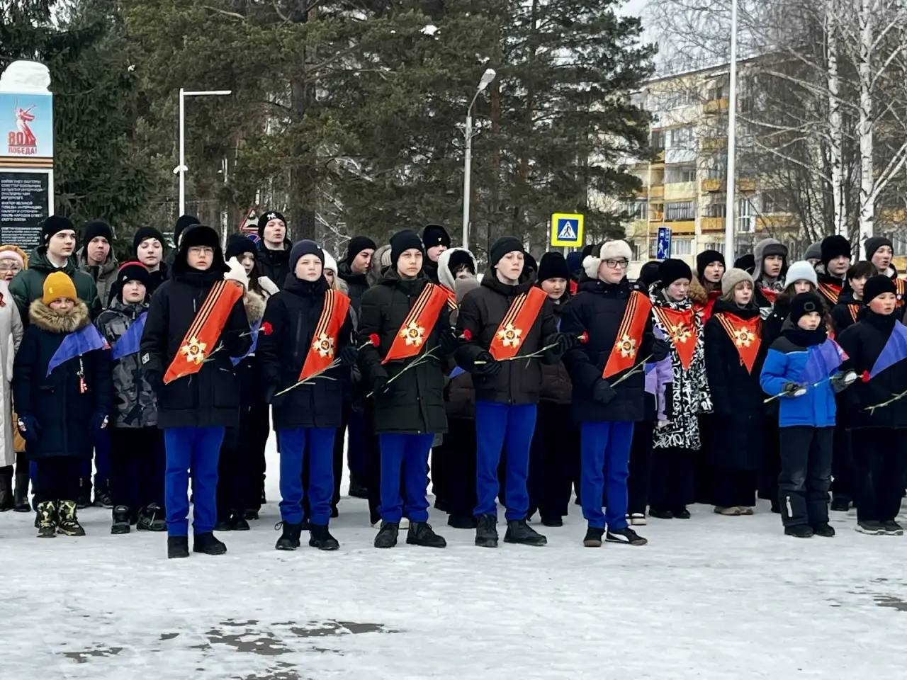 Сотрудники следственного отдела в ЗАТО Межгорье приняли участие в торжественном мероприятии, посвященном Дню Защитника Отечества Сотрудники следственного отдела в ЗАТО Межгорье приняли участие в торжественном мероприятии, посвященном Дню Защитника Отечества