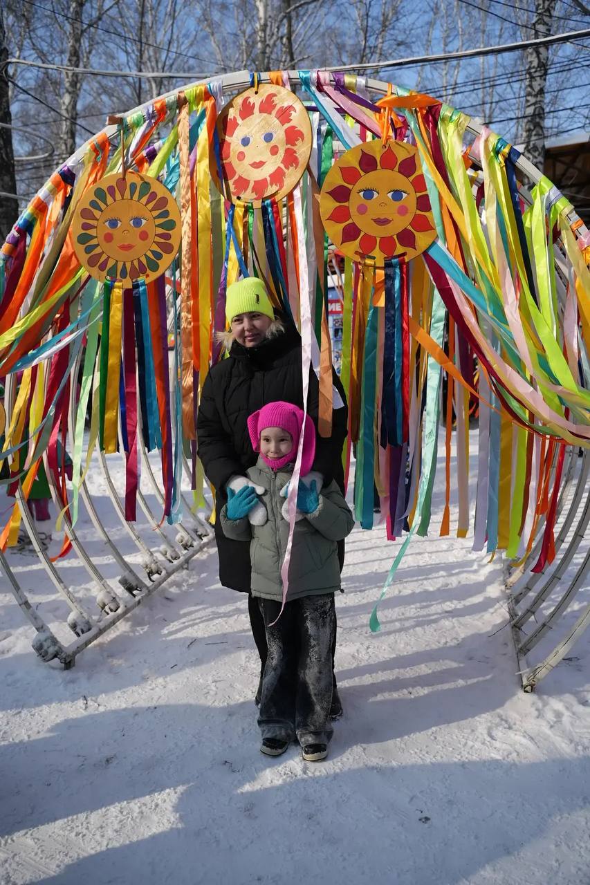 Масленичные гуляния прошли сегодня в парке им.Ю.А.Гагарина Масленичные гуляния прошли сегодня в парке им.Ю.А.Гагарина
