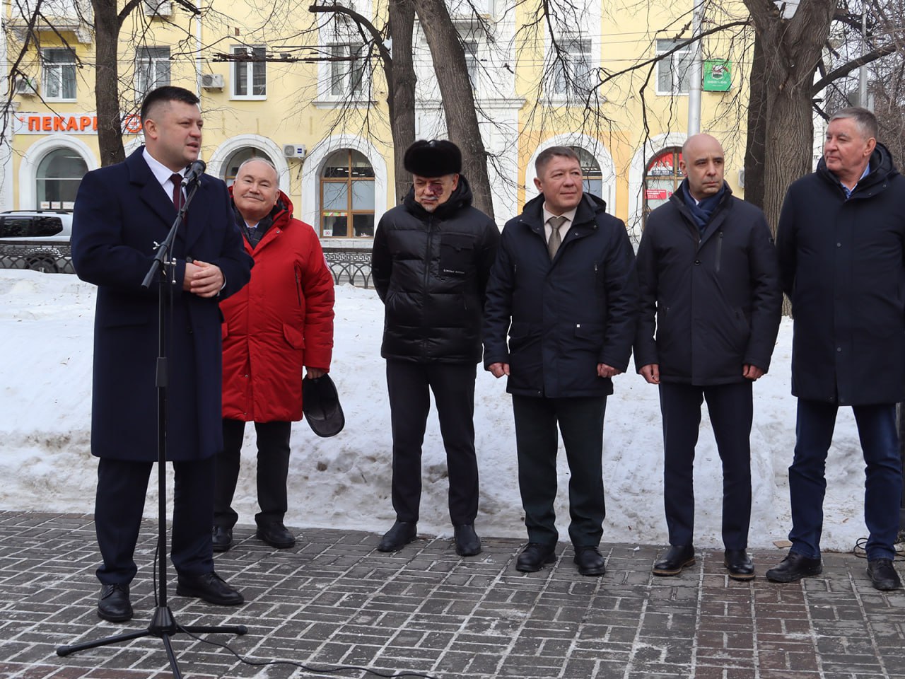 Памяти черниковского зодчего Памяти черниковского зодчего