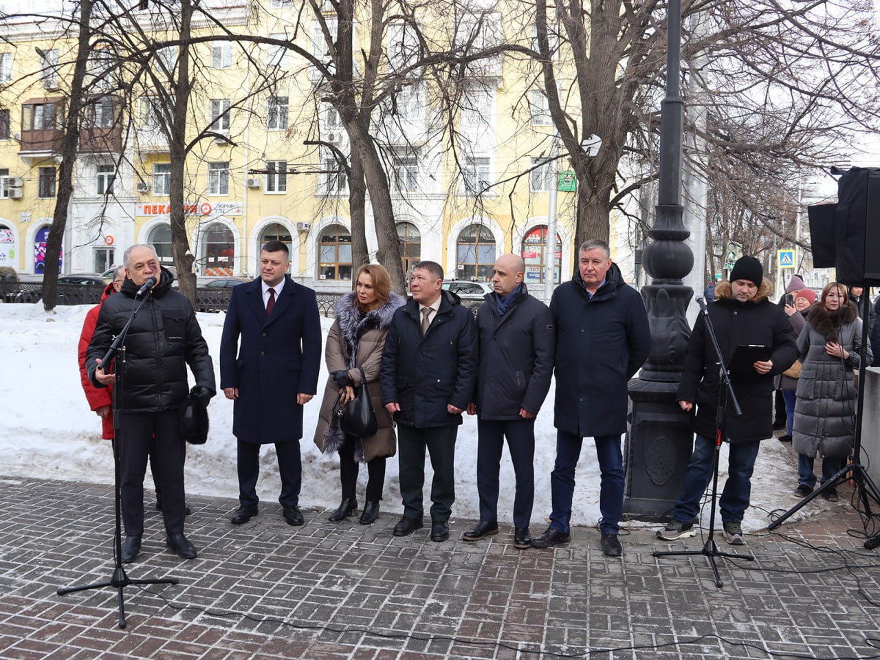 Памяти черниковского зодчего Памяти черниковского зодчего