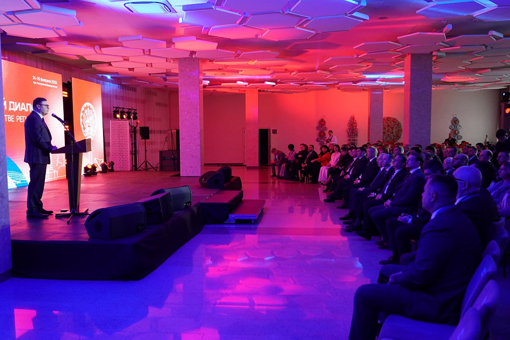 В Уфе стартовал бизнес-форум Башкортостана и Челябинской области В Уфе стартовал бизнес-форум Башкортостана и Челябинской области