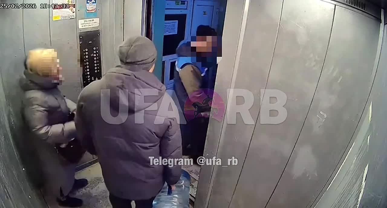 Страшные кадры из уфимской многоэтажки: лифт едва не придавил человека