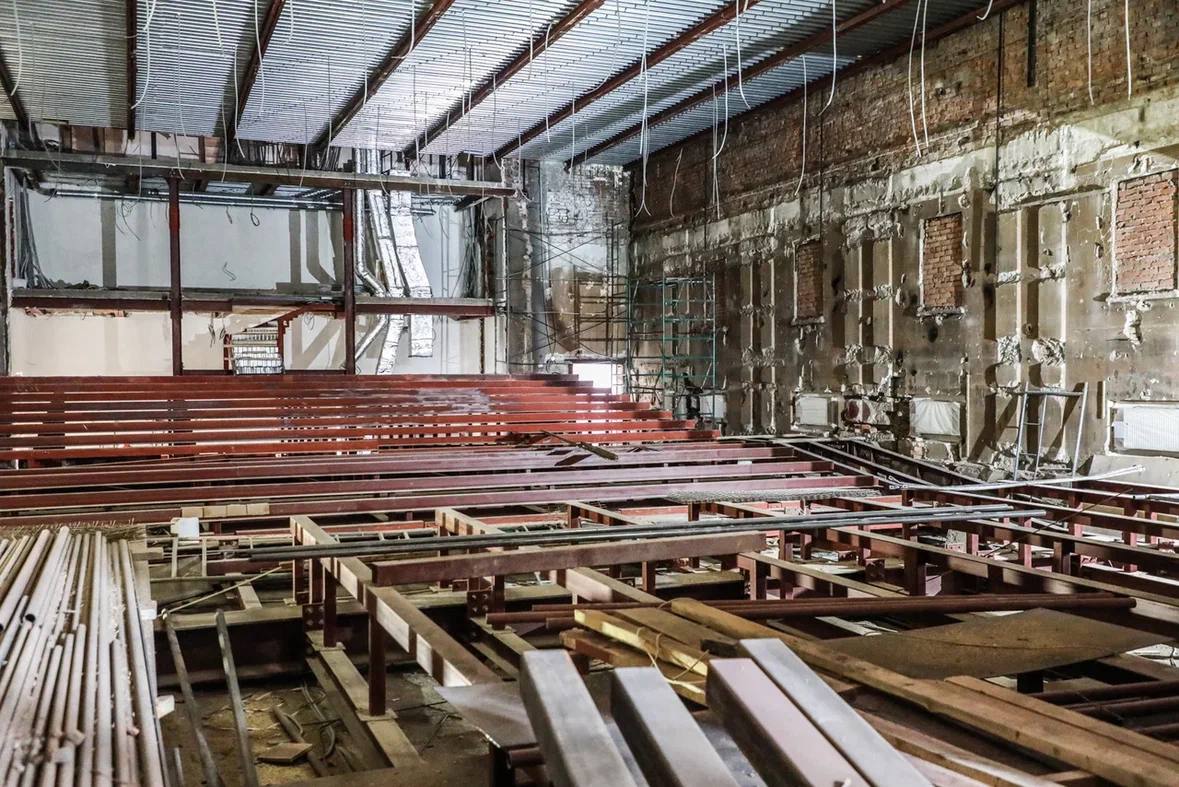 Ратмир Мавлиев: Продолжаем реконструкцию кинотеатра «Победа» Ратмир Мавлиев: Продолжаем реконструкцию кинотеатра «Победа»