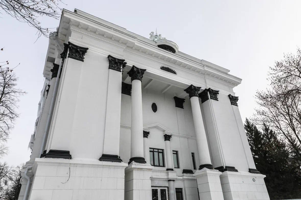 Ратмир Мавлиев: Продолжаем реконструкцию кинотеатра «Победа» Ратмир Мавлиев: Продолжаем реконструкцию кинотеатра «Победа»