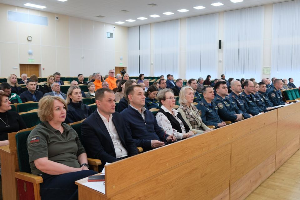 ��������-������� ������ . � ������������ ������ �������� ��������-������� ������