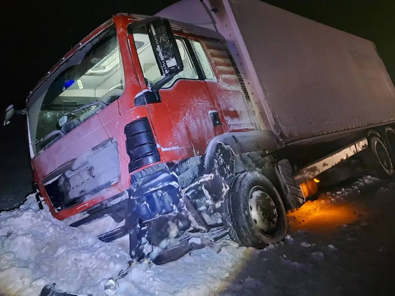 Прокуратура контролирует установление обстоятельств ДТП в Кушнаренковском районе Прокуратура контролирует установление обстоятельств ДТП в Кушнаренковском районе