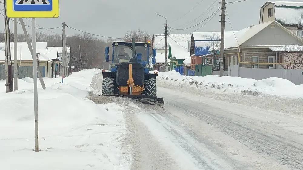 Снег убираем, весну встречаем! Снег убираем, весну встречаем!