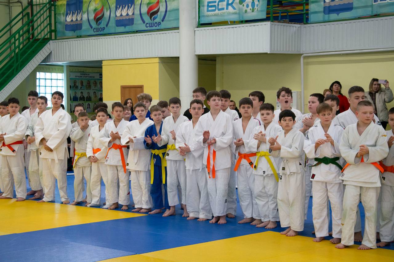 В спортивной школе олимпийского резерва прошло открытое первенство по дзюдо среди юношей и девушек, посвящённое памяти героя СВО, гвардии старшего лейтенанта Дмитрия Юрьевича Загребина и подвигу бойцов 11-й отдельной... В спортивной школе олимпийского резерва прошло открытое первенство по дзюдо среди юношей и девушек, посвящённое памяти героя СВО, гвардии старшего лейтенанта Дмитрия Юрьевича Загребина и подвигу бойцов 11-й отдельной...