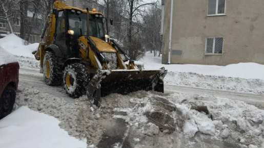 Коммунальные службы работают в усиленном режиме