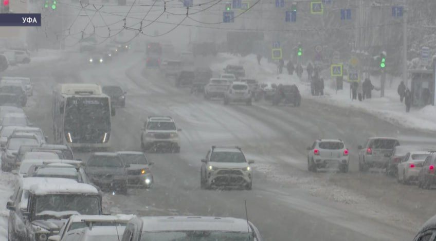 Жителей Башкирии ждут температурные качели и снегопады