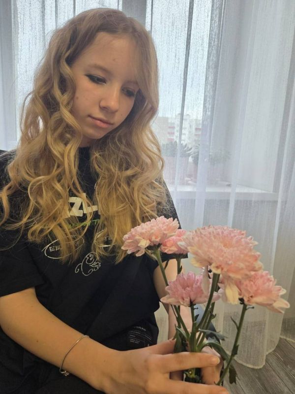 Какие цветы опасно дарить женщинам