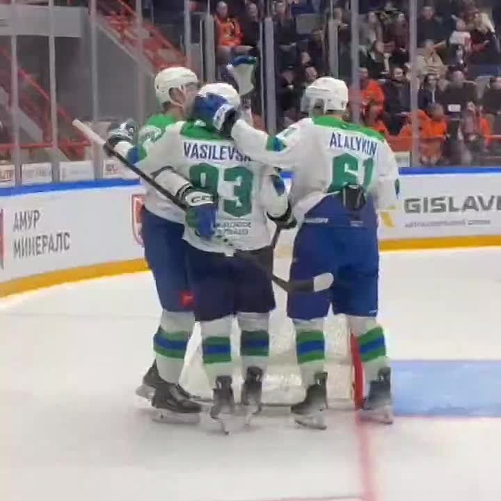 "������� �����" �������� "�����" � ������ � 6:3