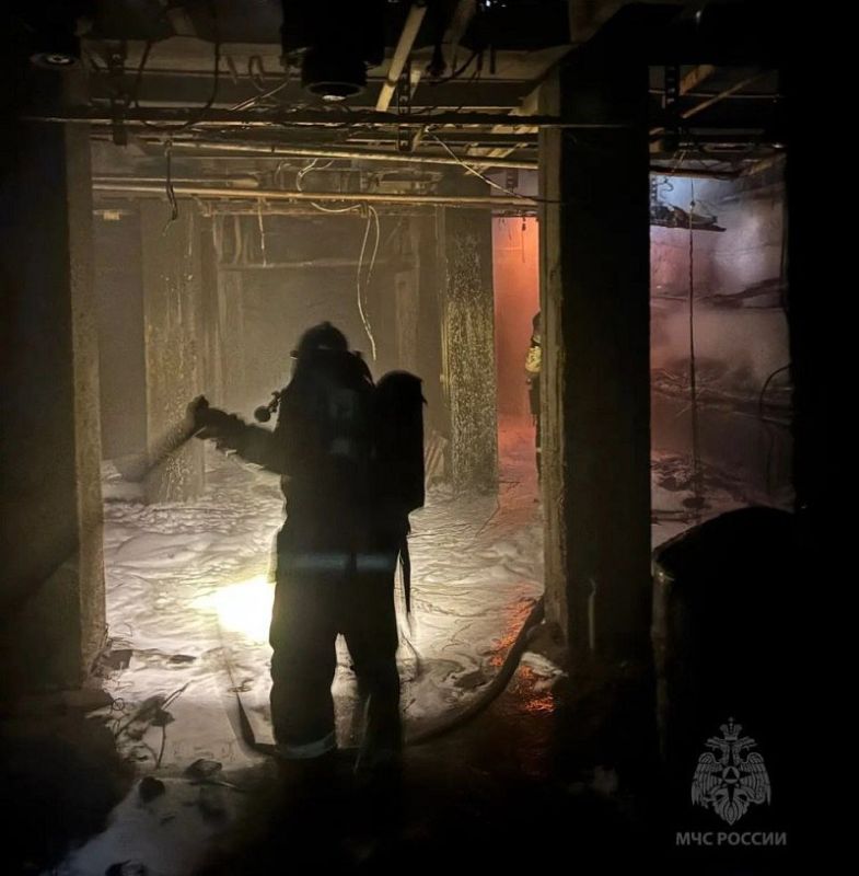 В Белорецке вспыхнул пожар в цехе металлургического комбината